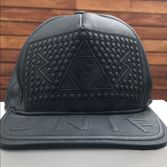 UNIF Accessories - Unif - Braille SnapBack Hat